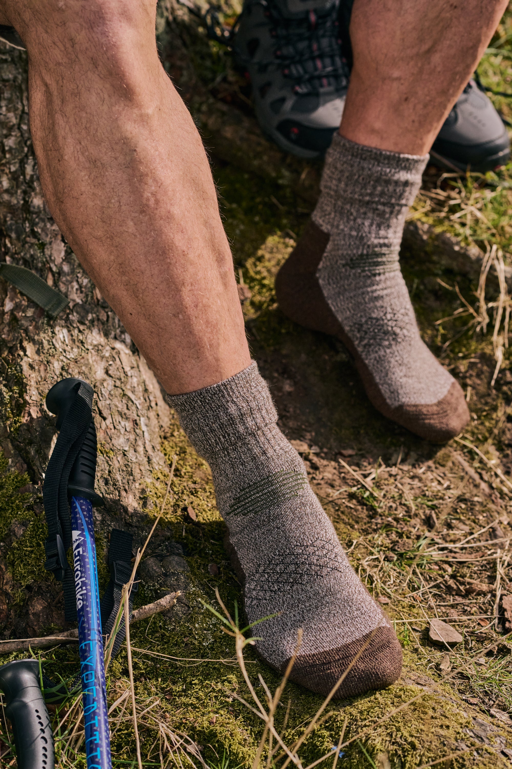 HJ Hall Anti-Blister Wool Hiking Socks - Technical Rambler in Brown Marl – alternate view