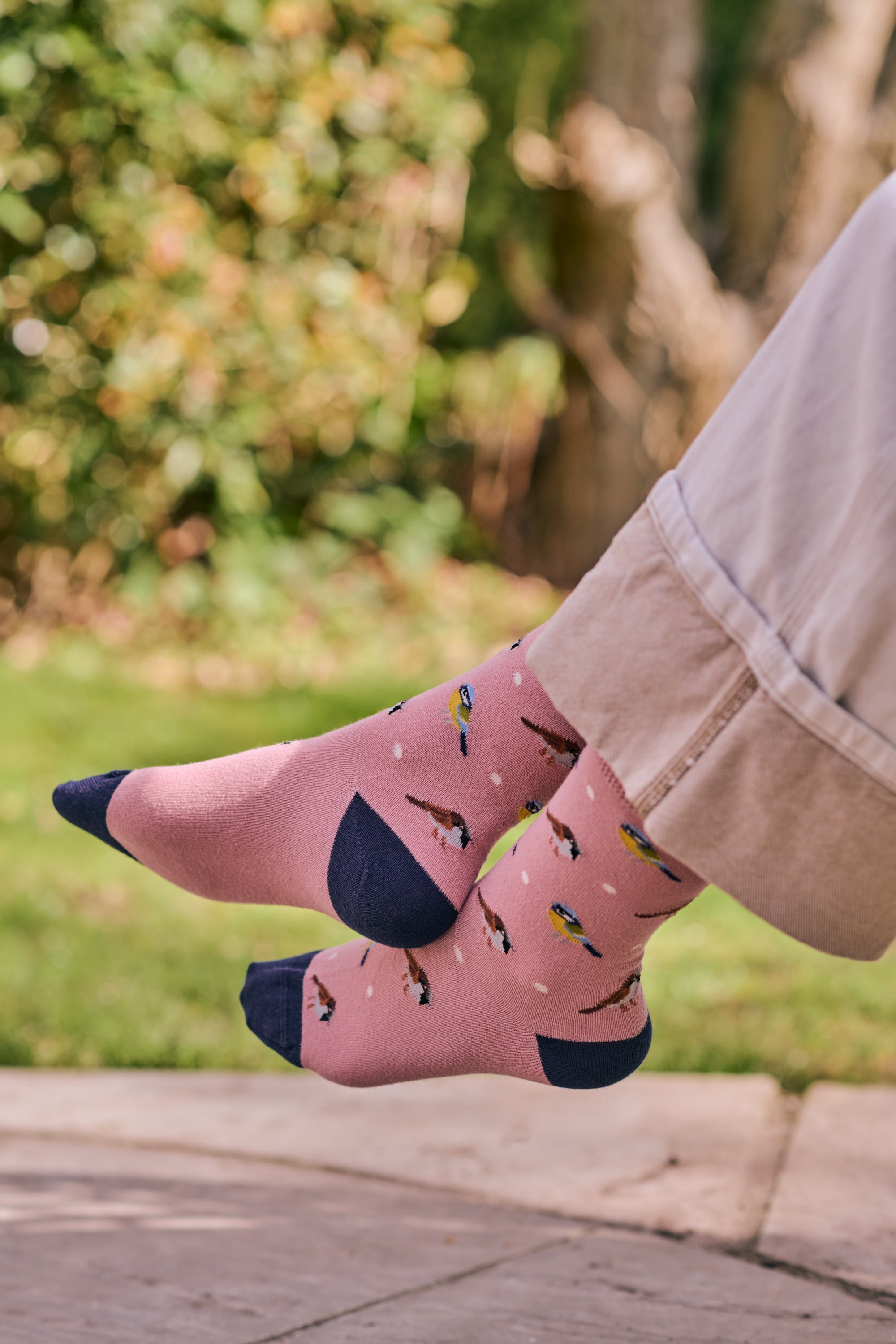 HJ Hall Women's Birds Motif Cotton Comfort Top Socks in Pink – alternate view