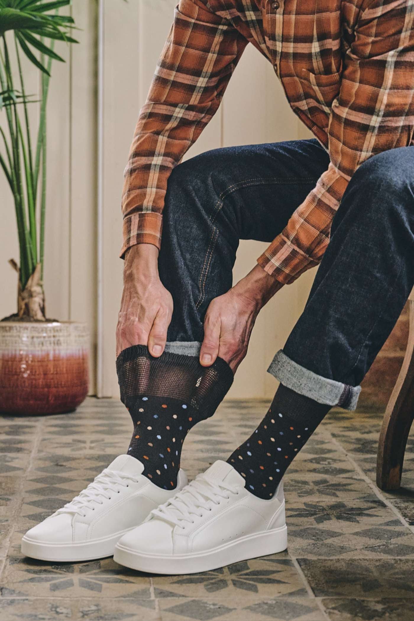 HJ Hall Men's Mini-Spots Organic Cotton Comfort Top Socks in Brown – alternate view