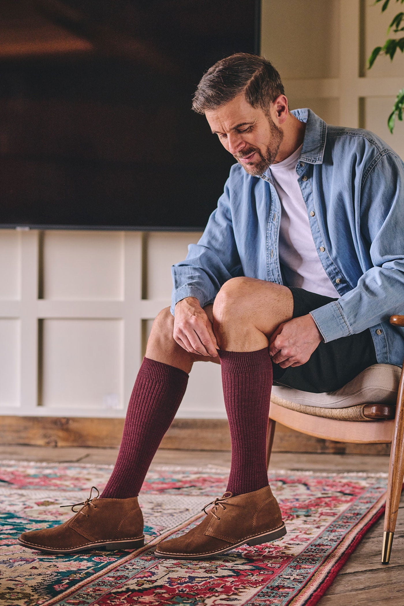 HJ Hall Men's Long Ribbed Wool Socks - Immaculate in Burgundy – alternate view
