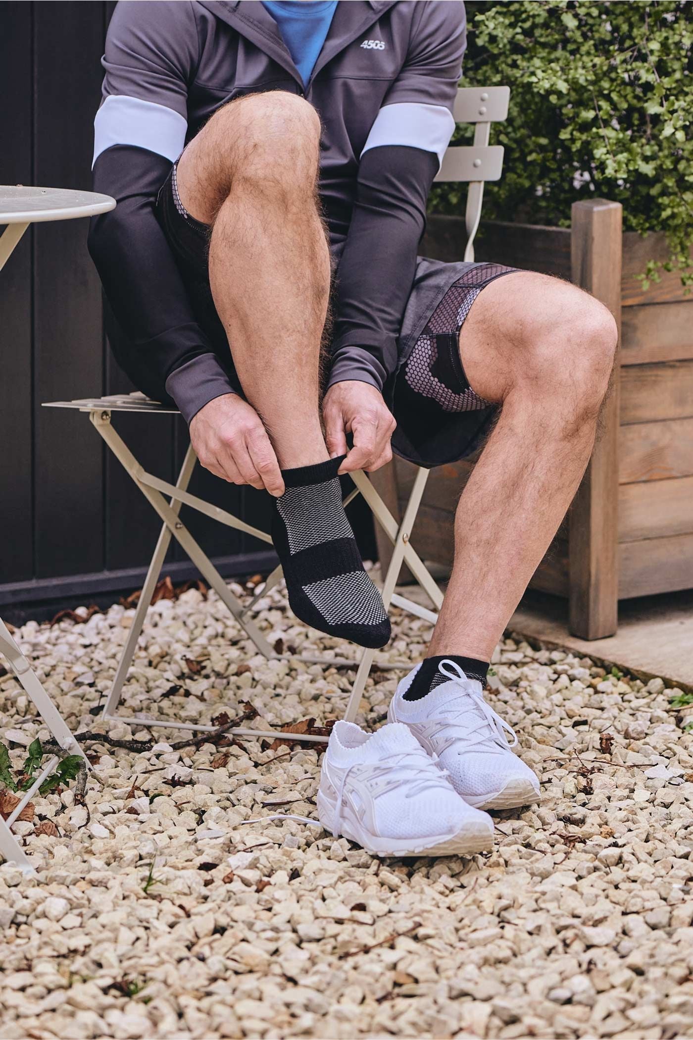 HJ Hall Bamboo Trainer Liner - 2-Pair Pack in Black – trying on socks