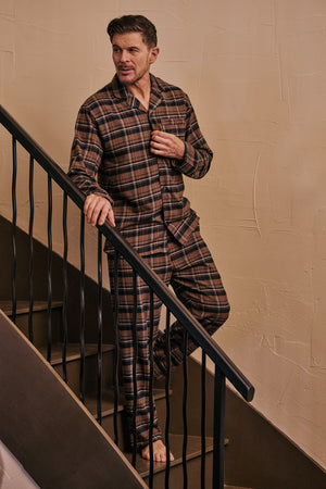 Brown/Navy Check