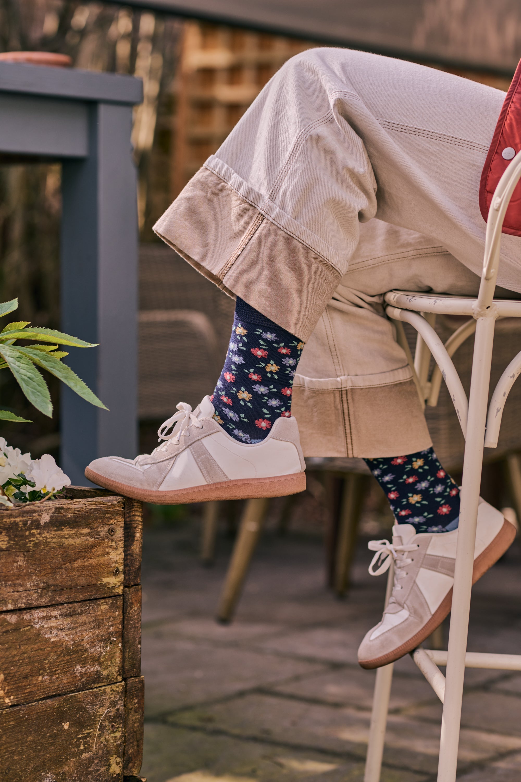 HJ Hall Women's Floral Cotton Comfort Top Socks in Navy – alternate view