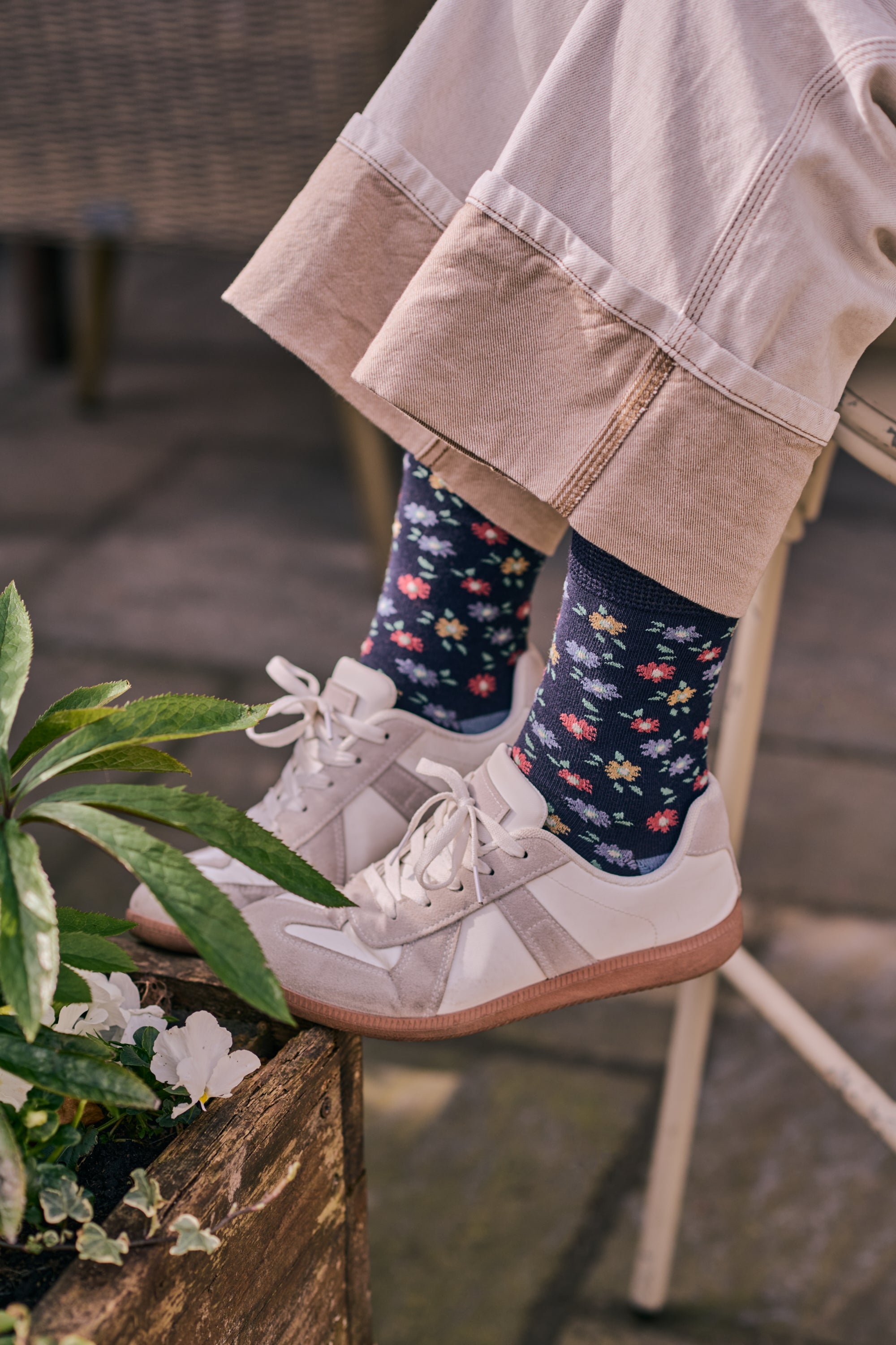 HJ Hall Women's Floral Cotton Comfort Top Socks in Navy – alternate view
