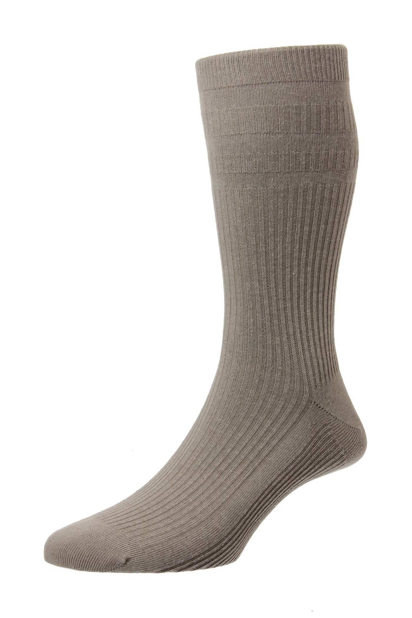 HJ Hall Men's Ribbed Cotton Softop Socks in Mink